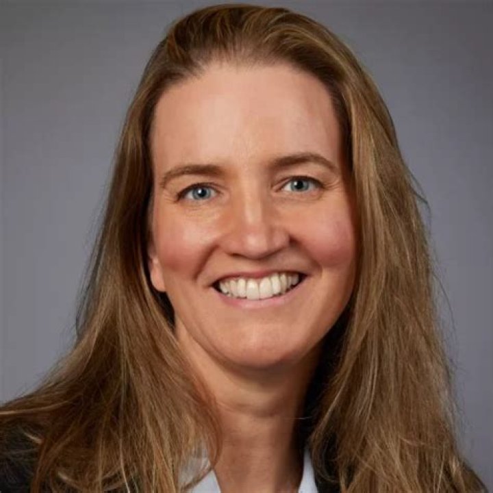 Dr. Lauren Nentwich, MD – Boston, MA