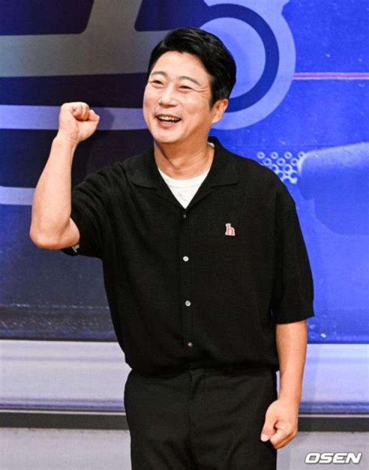 Lee Soo-geun Biography - Facts, Childhood, Family Life of S Korean Comedian