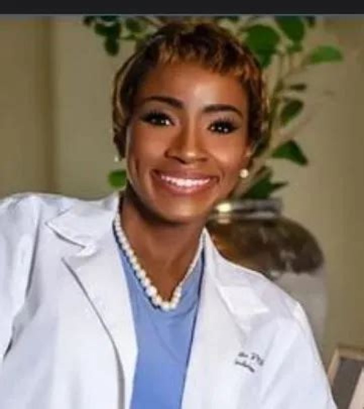 Dr. Leland Dampier III, MD – Savannah, GA