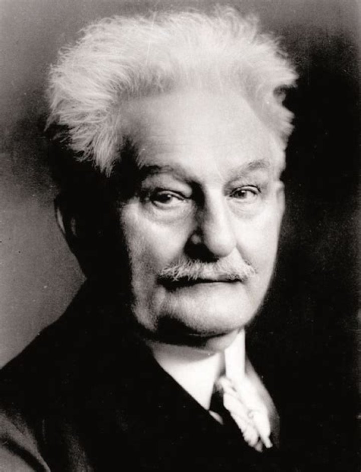 Leos Janacek Biography - Facts, Childhood, Family Life & Achievements