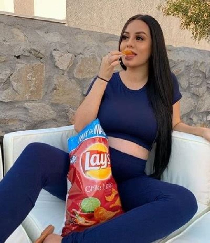 Leslie Quezada (Les Do Makeup) – Bio, Facts, Family of the YouTube Star & Model