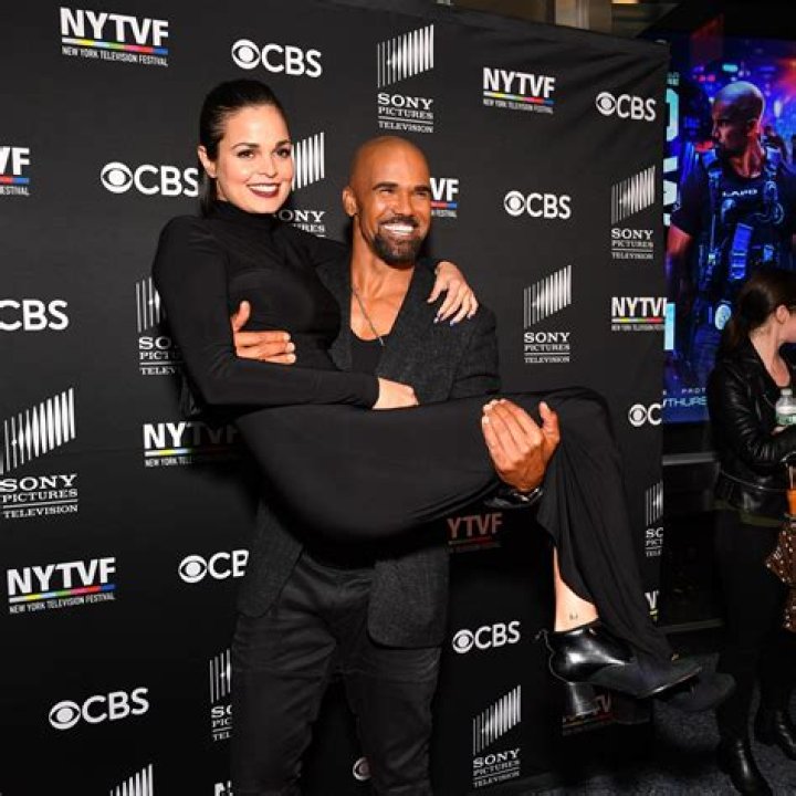 Lina Esco: dating, net worth, tattoos, smoking & body measurements