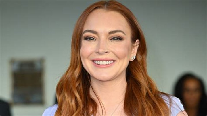 Lindsay Lohan Showed Up To Mark Ronson’s Hotel Opening Performance As A Special Guest