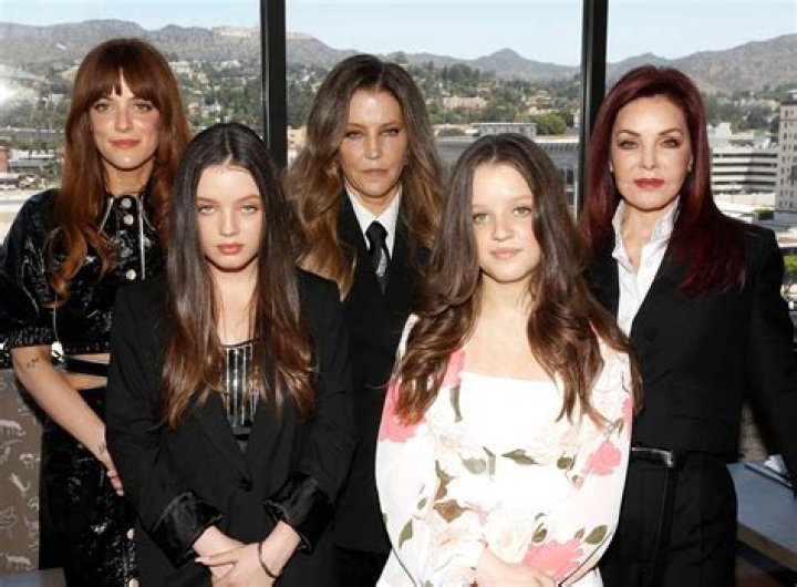 
Lisa Marie Presley family: Who are her parents? 