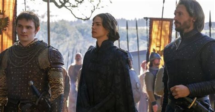 Louis Davison aunts: Meet Shirley Moffett, Pamela Moffett, Barbara Moffett