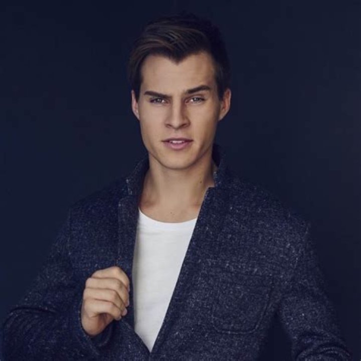 Marcus Johns Biography - Facts, Childhood, Family Life & Achievements