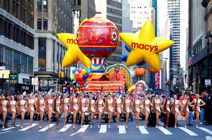 
Mariah Carey to Perform at 2022 Macy’s Thanksgiving Day Parade 