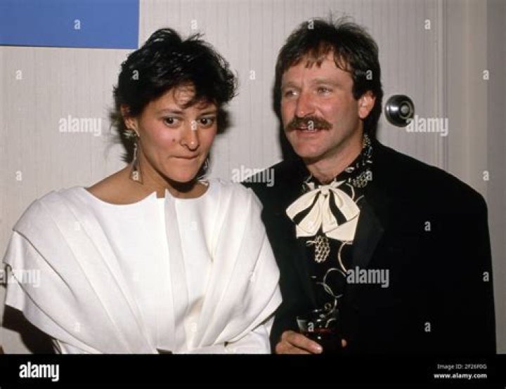 Marsha Garces Williams Biography - Facts, Childhood, Family Life & Achievements