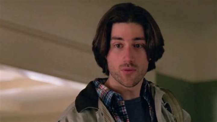 Matthew Fox Biography - Facts, Childhood, Family Life & Achievements