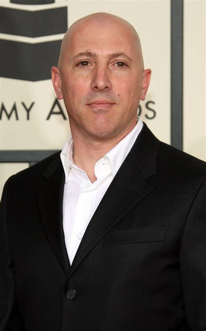 Maynard James Keenan – Bio, Wife, Height, Son, Age, Net Worth, Religion