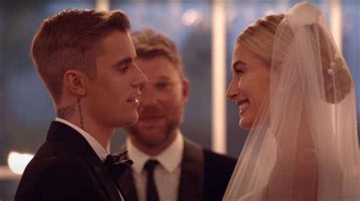 Meet Justin Abdelkader Wife Julie Abdelkader – How Long Are They Married?