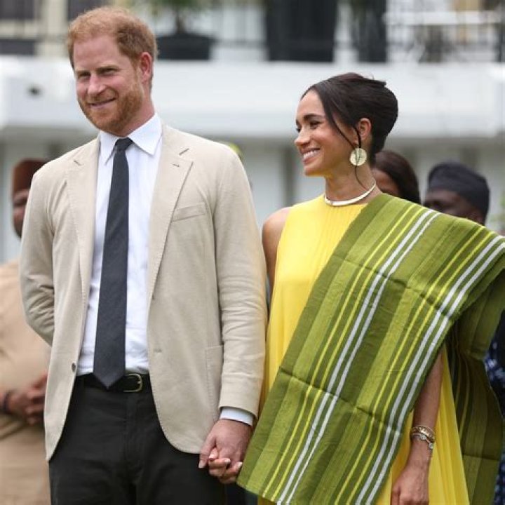 
Meghan Markle and Prince Harry’s ‘Bold’ New Portraits Are Sending a Message, Royal Expert Says 