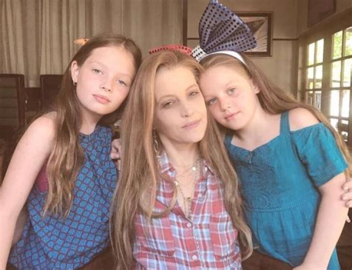 Who are Michael Avenatti's 2 daughters and only son?