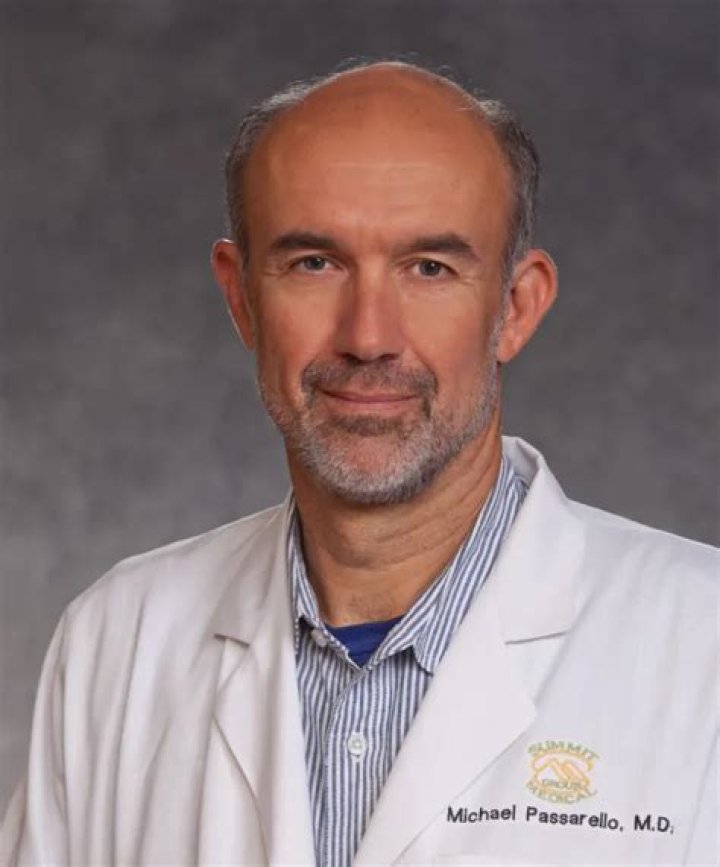 Dr. Michael Passarello, MD – Knoxville, TN
