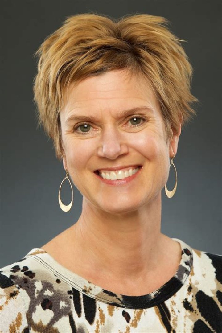 Dr. Michelle Alberts, MD – Oregon City, OR