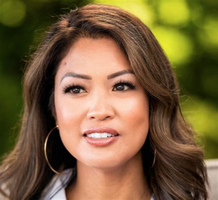 Michelle Malkin Biography - Facts, Childhood, Family Life & Achievements