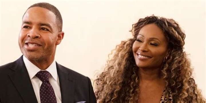 Mike Hill Wiki, Biography ,Age, Height, Net Worth, Wife, Cynthia Bailey Husband