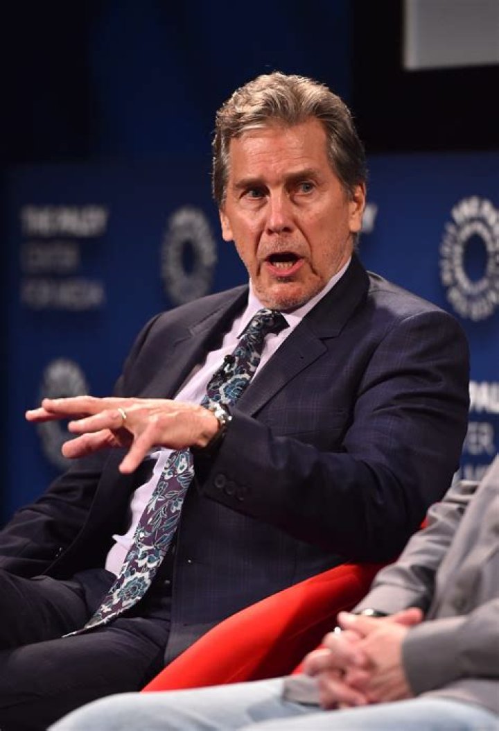 
Mike Matheson Height, Weight, Net Worth, Age, Birthday, Wikipedia, Who, Instagram, Biography 