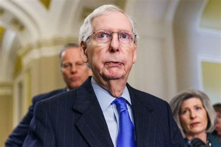 Mitch McConnell real name, age, birthday, height, net worth 2022