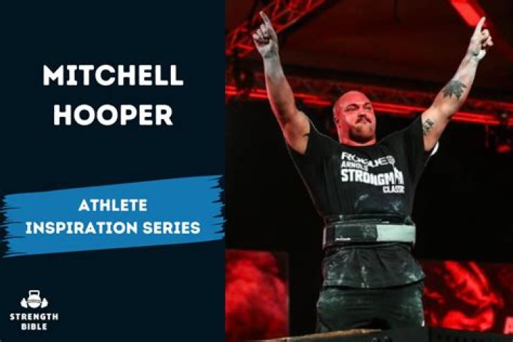 How tall is Mitchell Hooper?