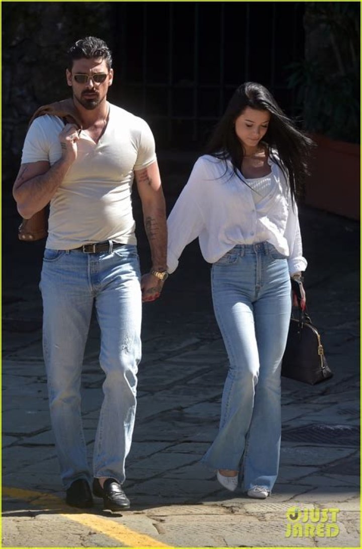 Moara Sorio Archives - Celebrities: Wiki, Age, Height, Net Worth, Relationship