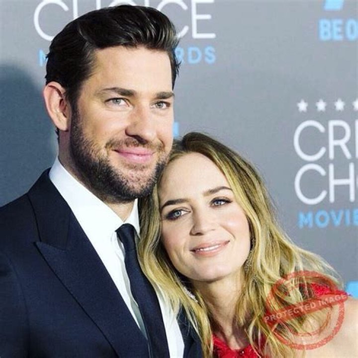 Molly Rose Bio, Wiki, Age, Height, Husband, Kids, FOX 2, Salary, Net worth