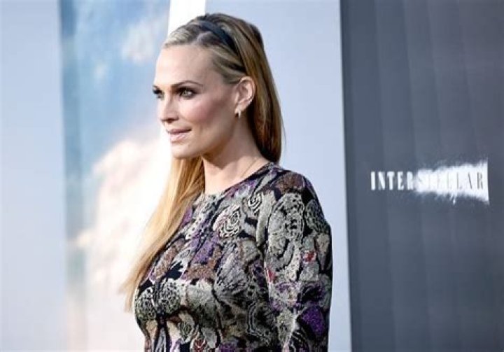 Molly Sims Net Worth