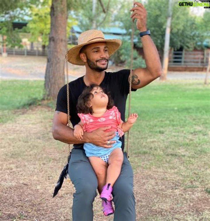 Nathan Owens Wife, Age, Wiki, Biography, Height in Feet, Nationality, Stats, Parents, Girlfriend