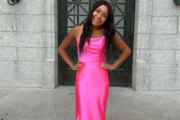 NayVee Nelson – Bio, Facts, Family Life