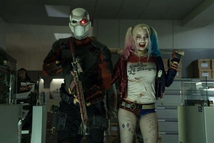 New Suicide Squad Still Highlights Harley Quinn And Deadshot