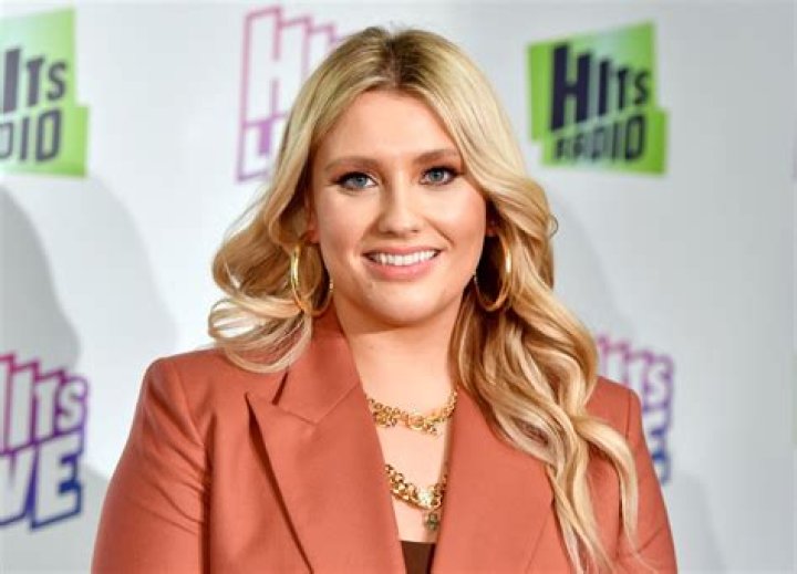 Ella Henderson in Bathing Suit Has "Holiday of Dreams" — Celebwell
