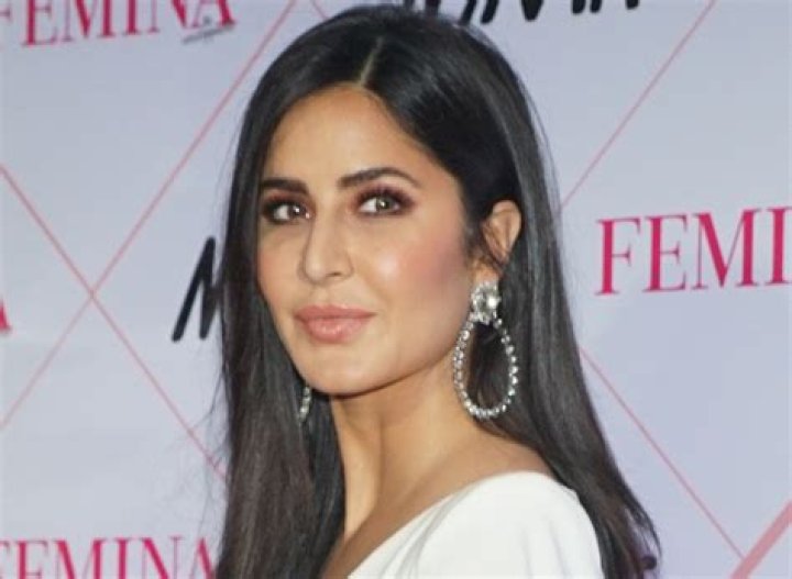 Katrina Kaif in Bathing Suit is "Oo La La!" — Celebwell