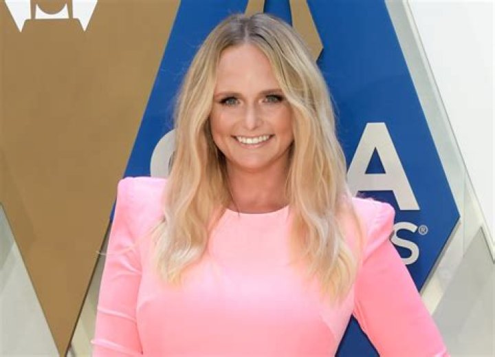 Miranda Lambert in Bathing Suit is "Celebrating" — Celebwell