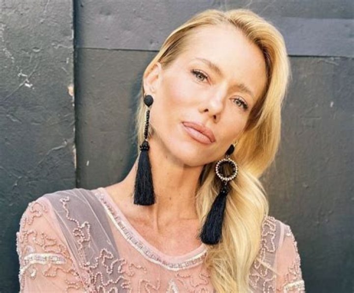 Nicole Neumann in Bathing Suit Says "Connect to Re-Connect" — Celebwell