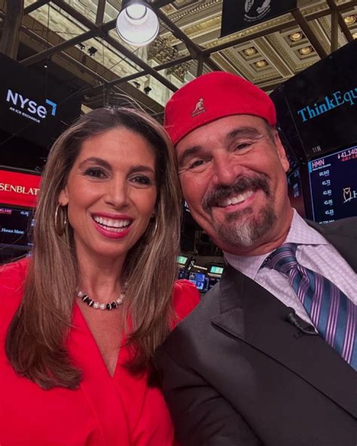 Nicole Petallides Biography, Wiki, Age, Husband, Fox News, TD Ameritrade Network and Salary.