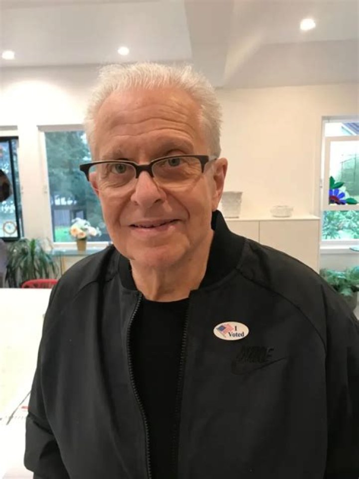 Nilou Motamed Net Worth, Wife, Height, Age, Salary, Wiki, Bio