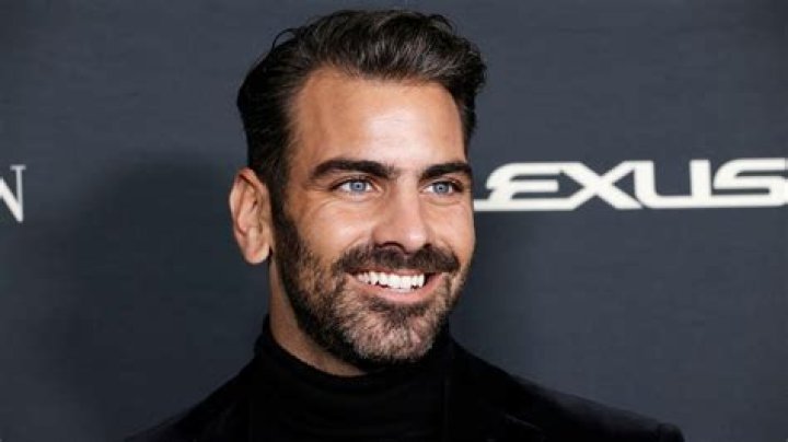 Nyle DiMarco – Bio, Facts, Fashion Life of Model & Actor