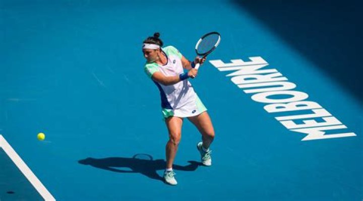 Ons Jabeur Biography, Facts, Ranking, Net Worth, Nationality, Tennis, Coach, Salary, Age, Wiki, Family, Married, Husband, Parents, Height, Career