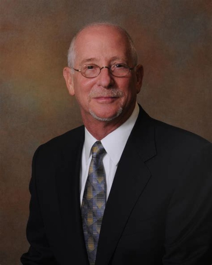 Dr. Paul Harnick, MD – Garden City, NY