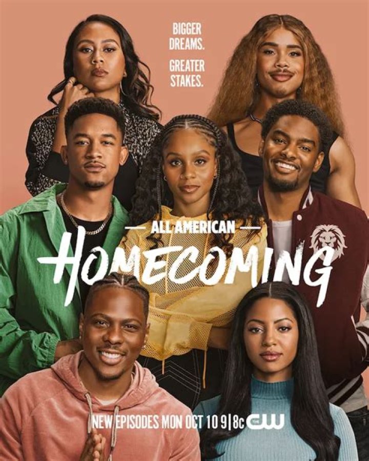 Peyton Alex Smith Girlfriend 2022: Is All American Homecoming Cast Dating Meagan Good? Family And Net Worth