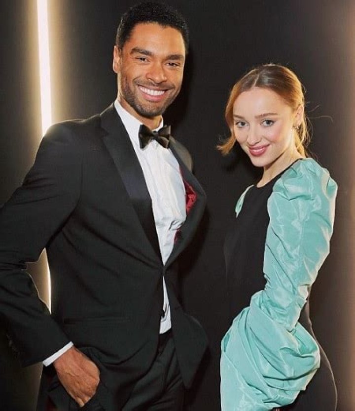 Phoebe Dynevor Height, Age, Net Worth, Boyfriend & Career