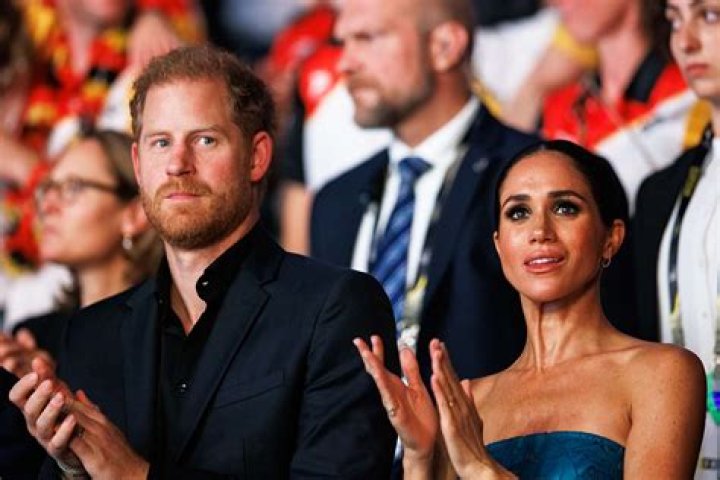 Piers Morgan Calls On Queen Elizabeth To Strip Meghan And Harry Of Their Titles After Markle’s US Election Comments
