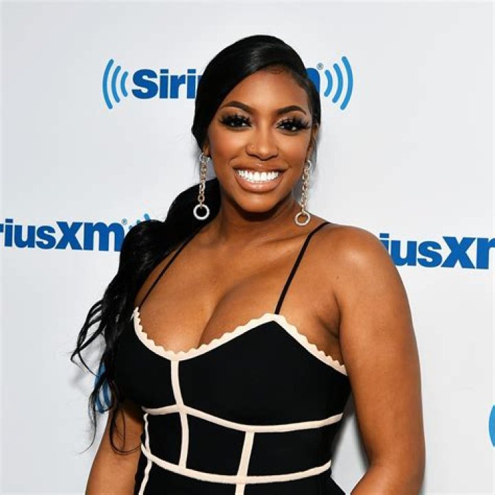 Porsha Williams Celebrates Her Baby Daddy – Check Out Her Pics And Clips