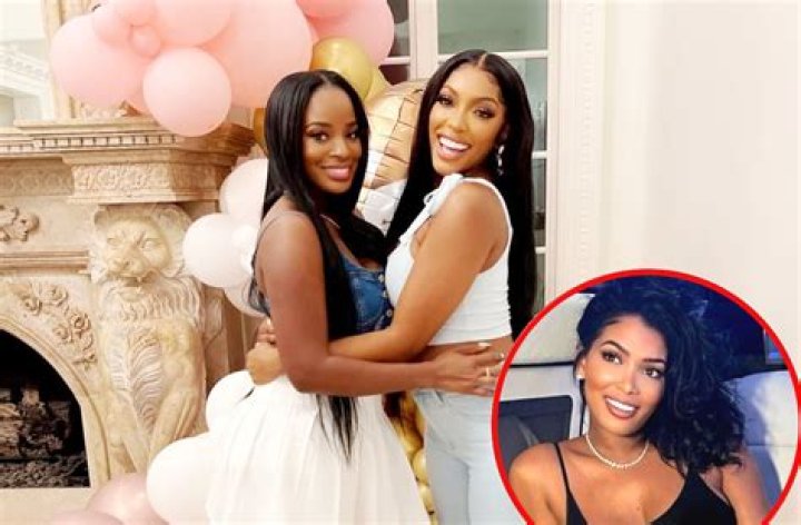 Porsha Williams Poses With Shamea Morton And Fans Are In Love
