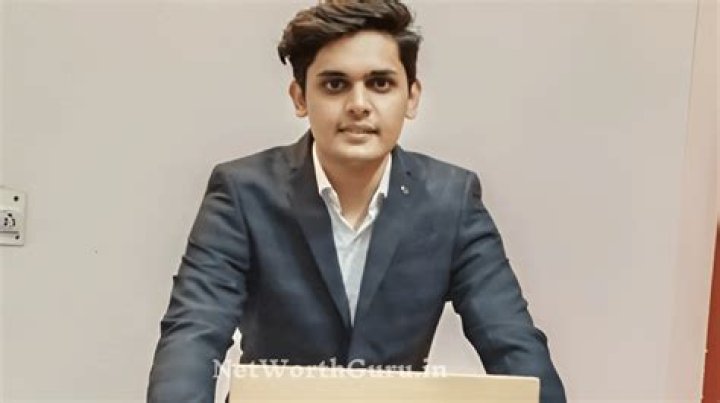 Prashant Damle Net Worth, Income, Salary, Earnings, Biography