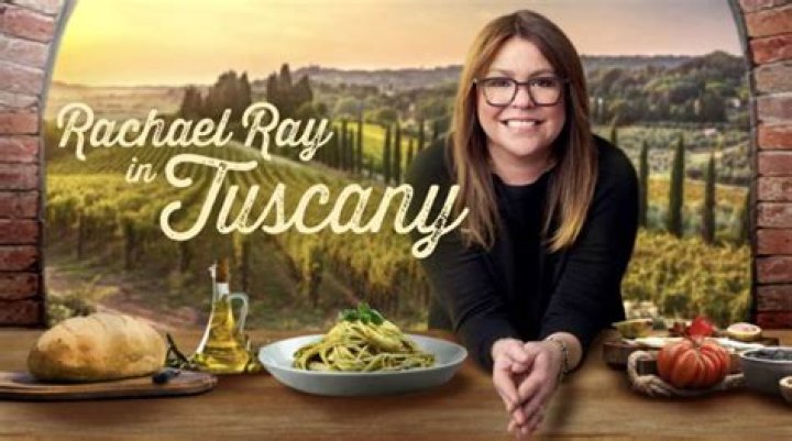 Rachael Ray Biography - Facts, Childhood, Family Life & Achievements