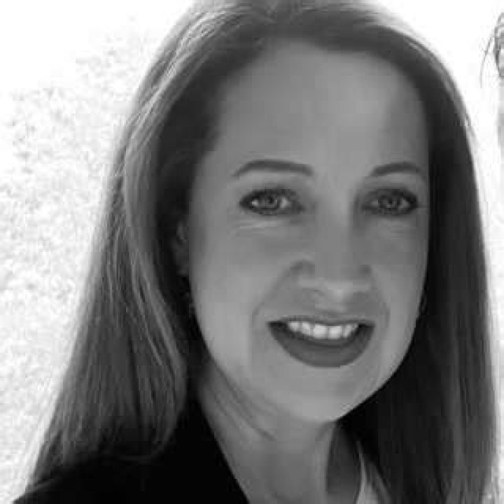 Dr. Rachel Treuting, DO – Fayetteville, AR