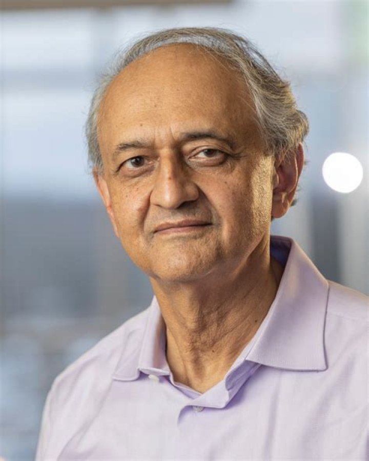 Dr. Raji Grewal, MD – Hamilton, NJ