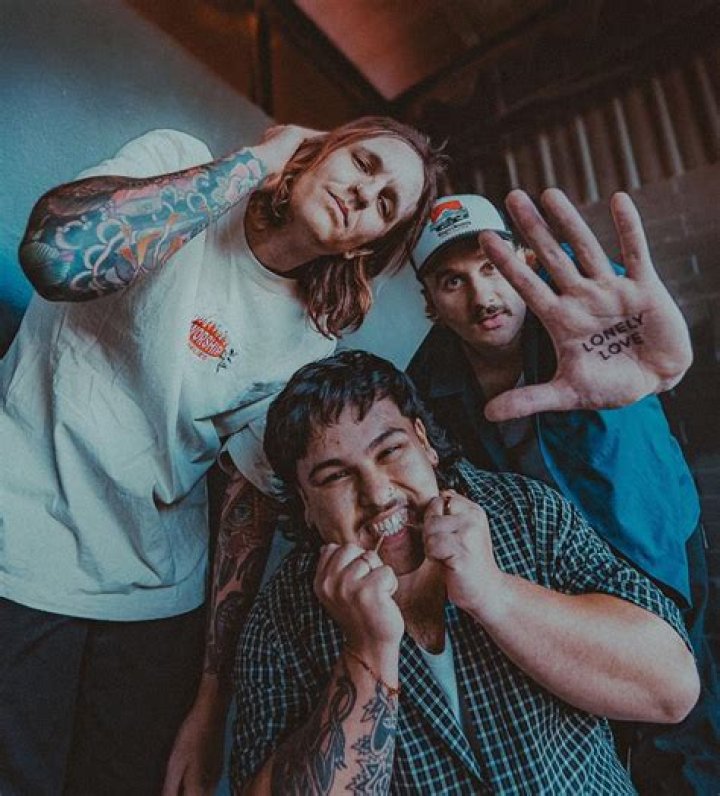 Rapper Lil Lotus Age, Net Worth, Band, Wiki, Biography, Girlfriend, Instagram