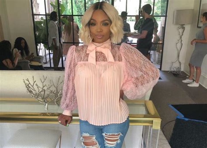 Rasheeda Frost Shares Her Favorite Look From The Premiere Episode Of LHHATL – Fans Criticize Alexis Skyy For Being Disrespectful